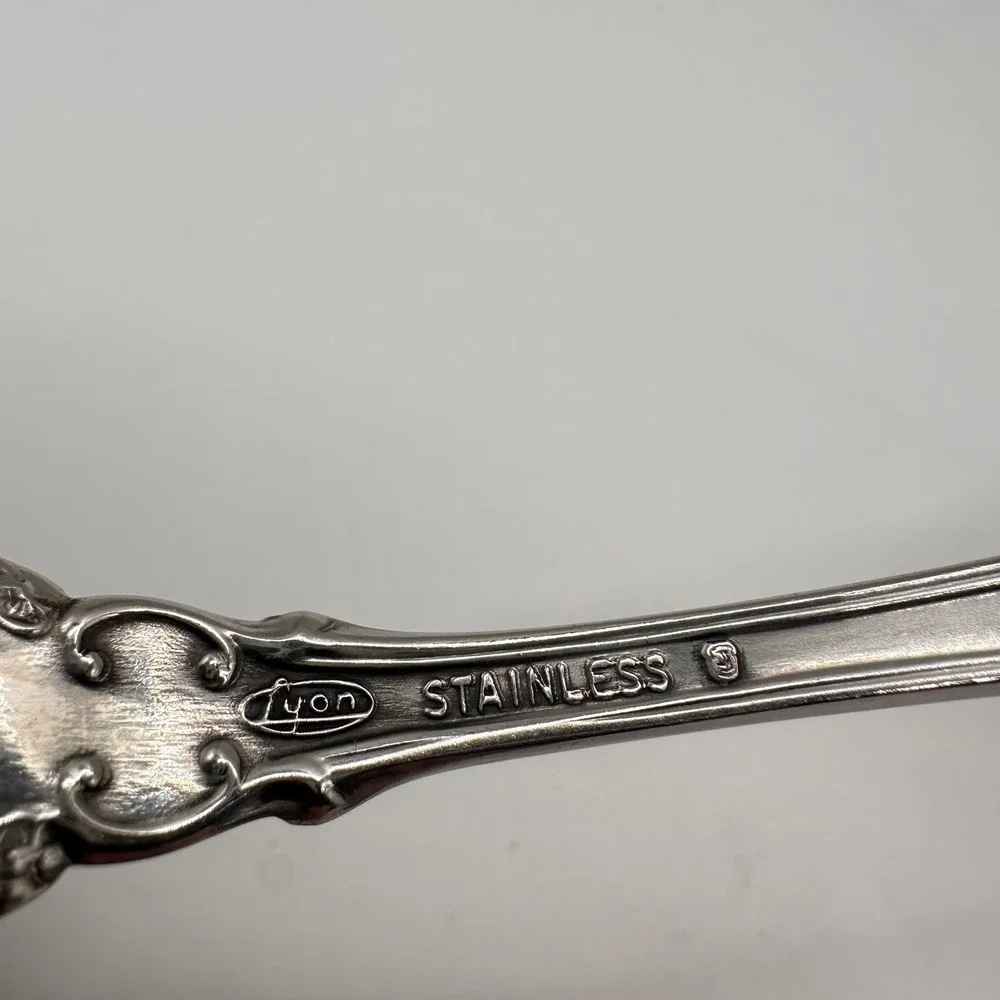 Lyon stainless flatware